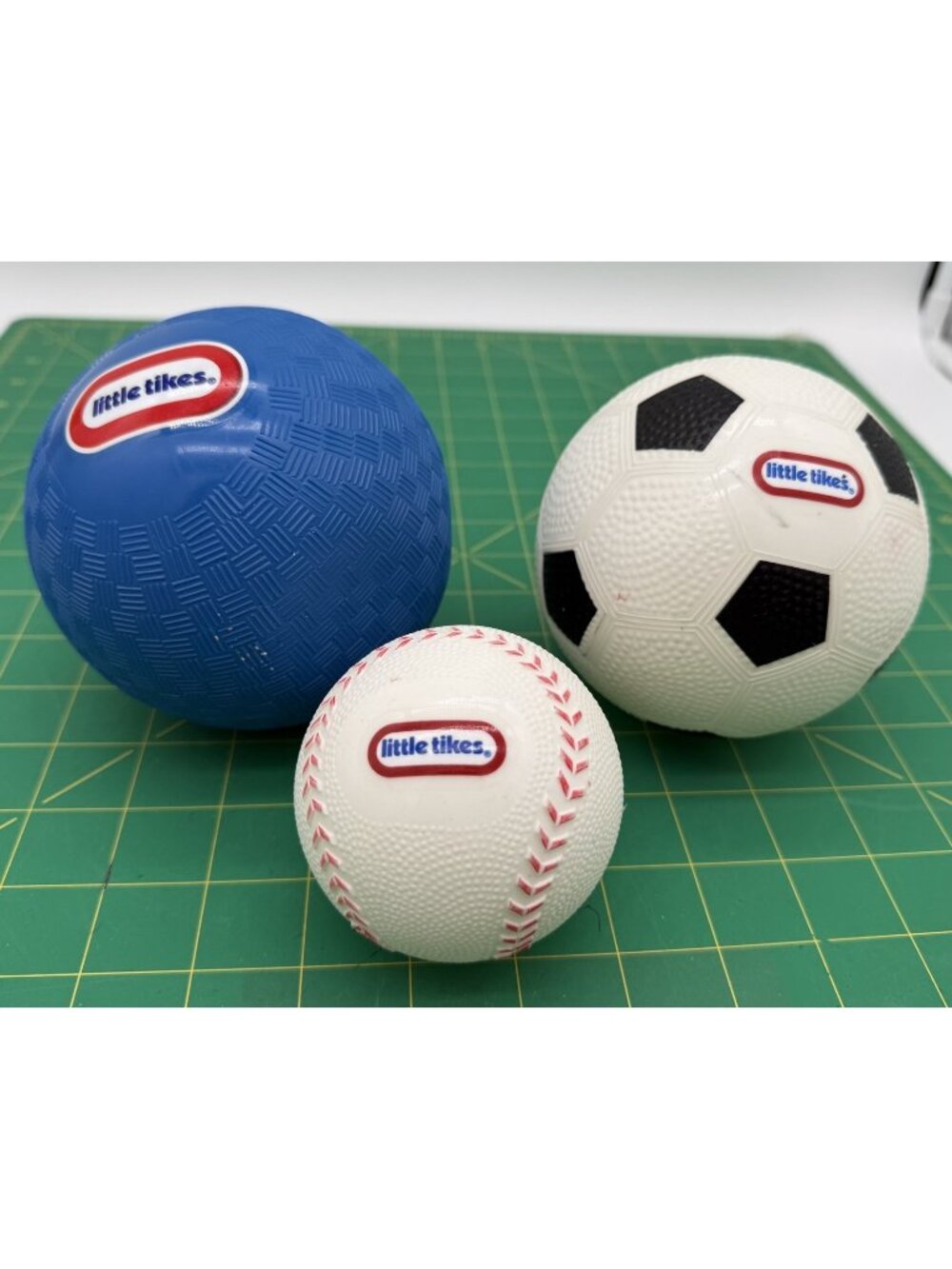 Little Tikes Mini Balls Playground Baseball Soccer